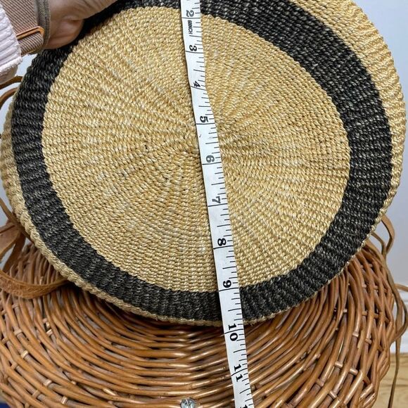 Vintage Handmade‎ Sisal Woven Leather Strap Market Tote Round Bag Tan Black - Picture 6 of 10